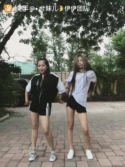 Điệu nhảy này chắc hẳn là chuẩn bị trở thành trào lưu mới