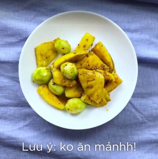 Lắc xoài, cóc, thơm nè. Nhìn thèmmm :P